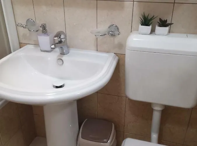 Apartman Apartman Mera *